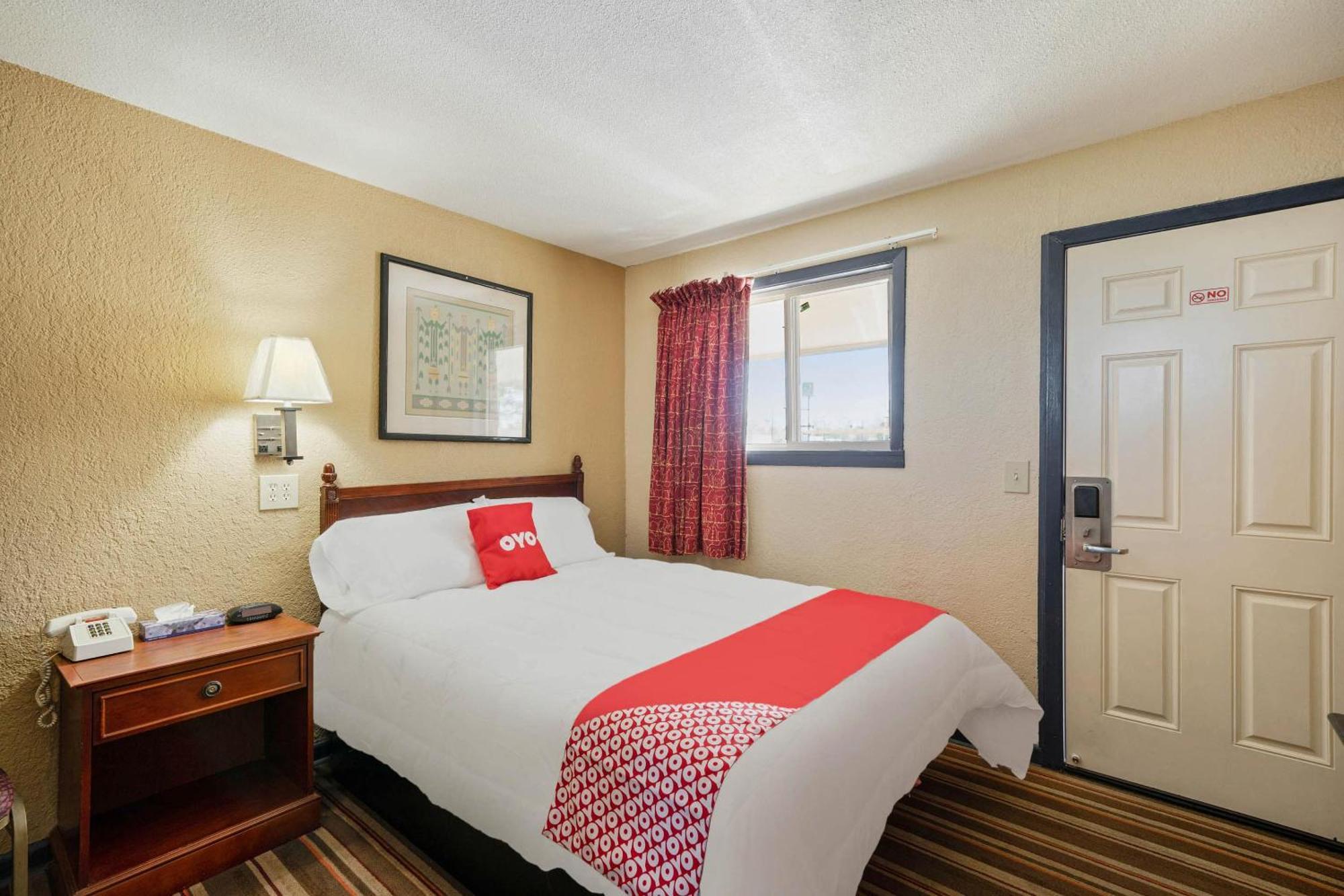 Hotel Oyo Tx Downtown I-10/us-90 *