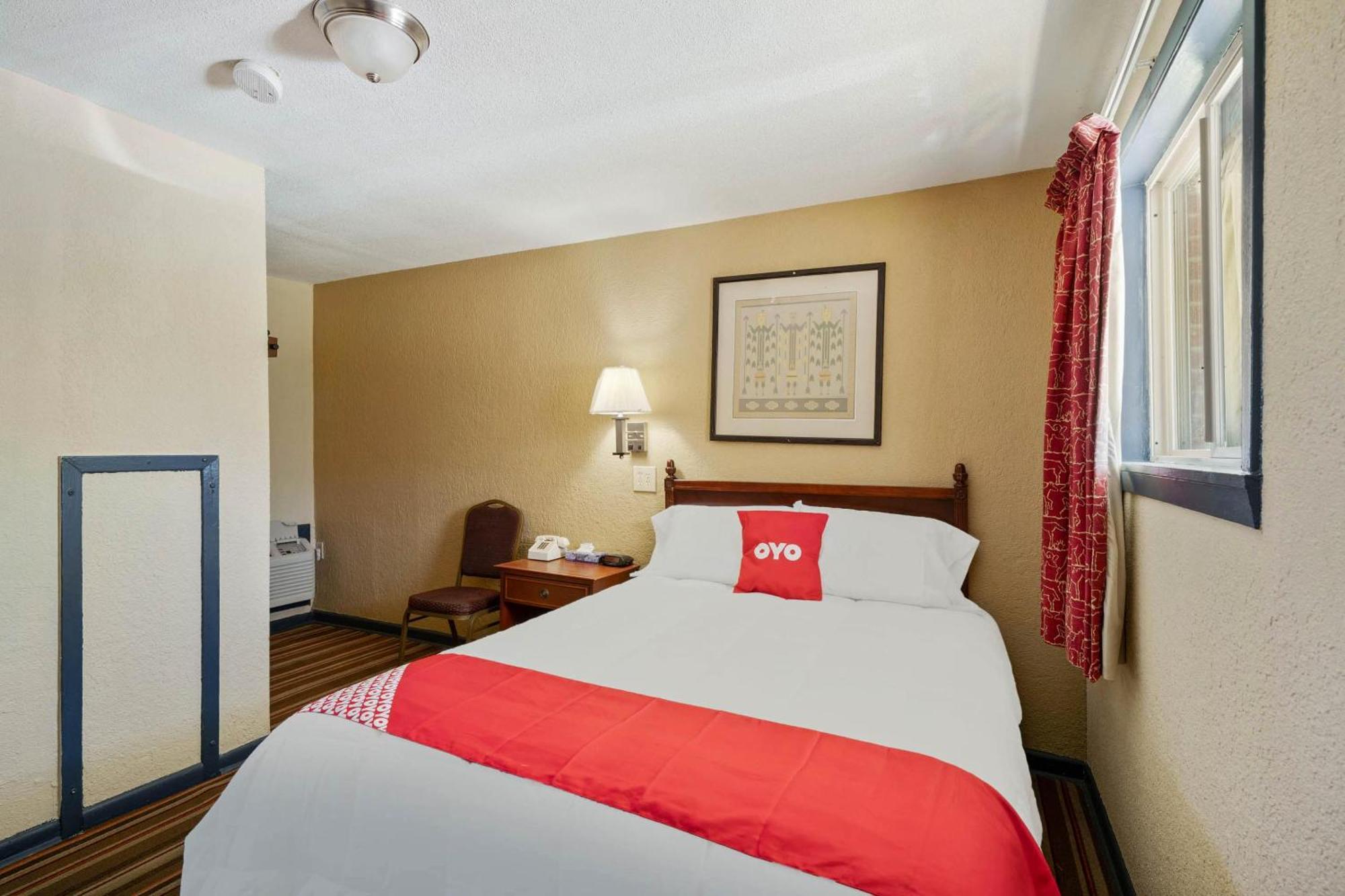 Hotel Oyo Tx Downtown I-10/us-90 *